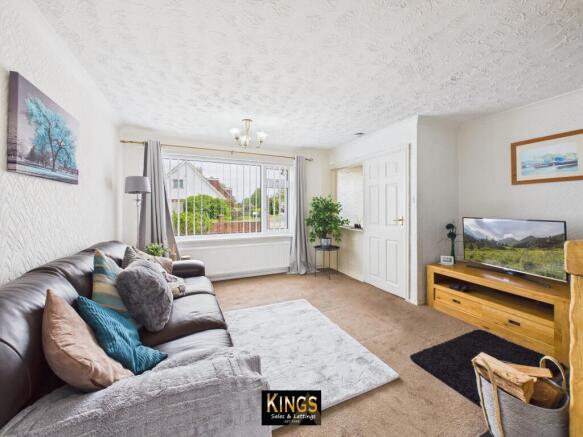 4 bed Semi-Detached for sale Image 7
