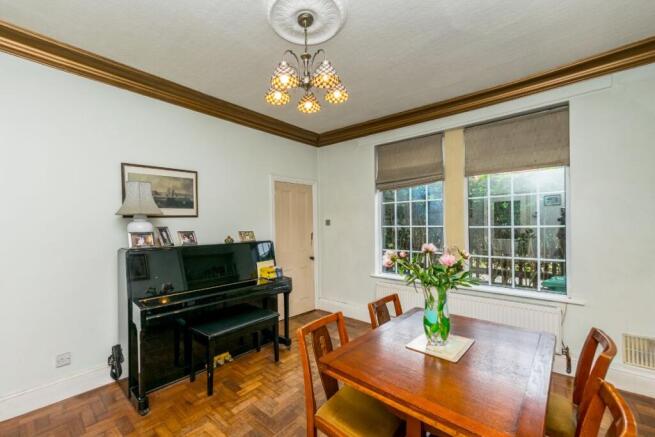 3 bed Semi-Detached for sale Image 7