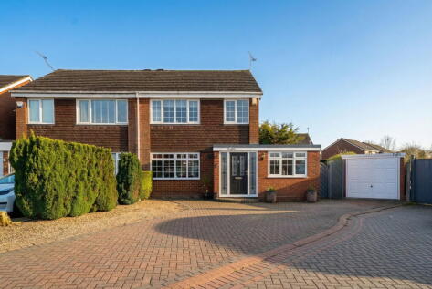 Saxon Wood Road, Cheswick Green