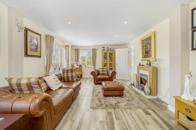 White Cottage (Sutterton)-18