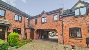 15, Pellfield Court, Weston, Stafford ST18 0JG