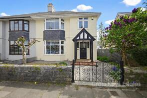 17, Vapron Road, Plymouth PL3 5NJ