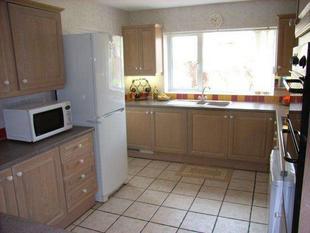 RE-FITTED KITCHEN