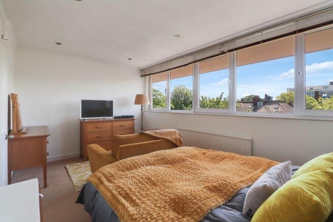 Bedroom 1 (Double)