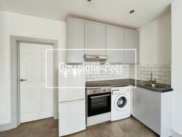 Flat 4, 21, Cromwell Road, Basingstoke RG21 5NR