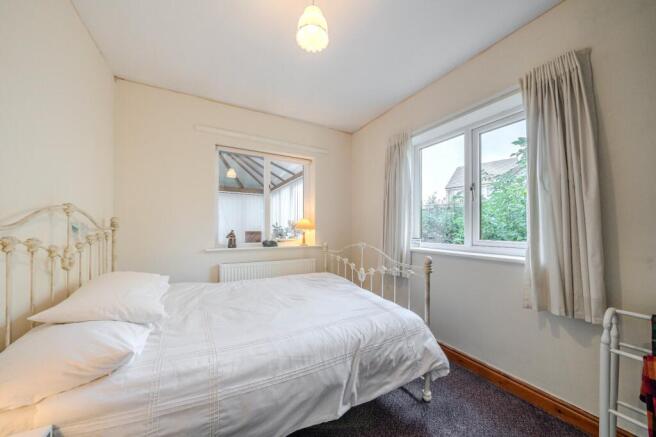 2 bed Bungalow for sale Image 5