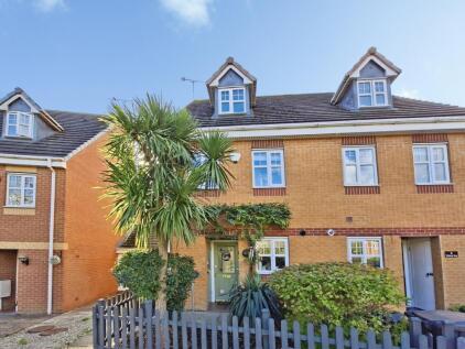 Wisteria Way, Nuneaton, Warwickshire, CV10