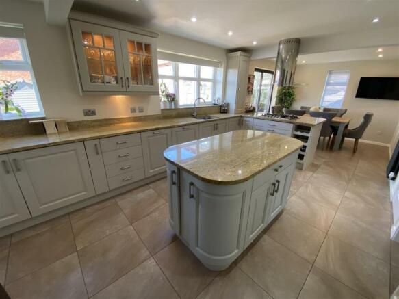 Open Plan Dining Kitchen