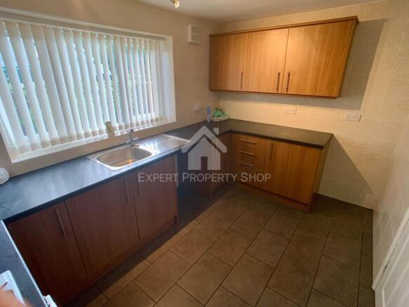 2 bed Maisonette for sale Image 8