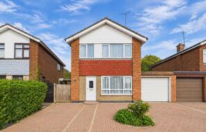 205, Abbotts Drive, Stanford-le-hope SS17 7BN
