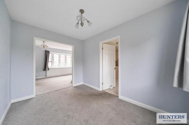 4 bed Detached Bungalow for sale Image 8