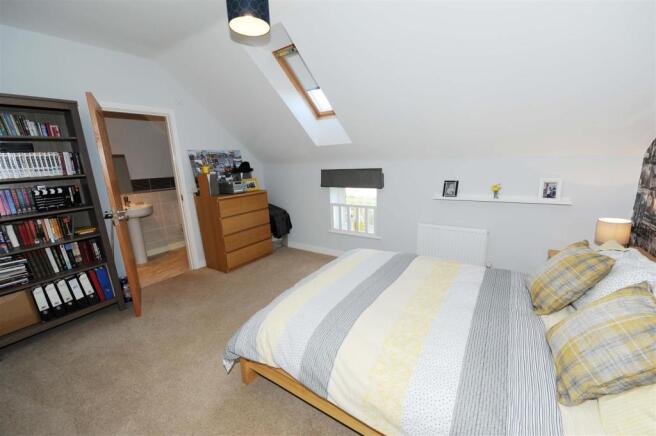 BEDROOM 2.