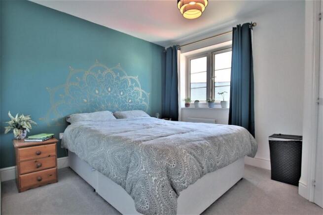 Langley Grove, Twyning - Bedroom 1