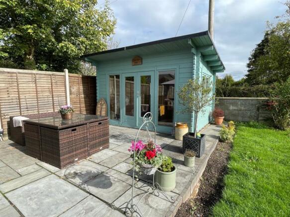 Summerhouse.jpg