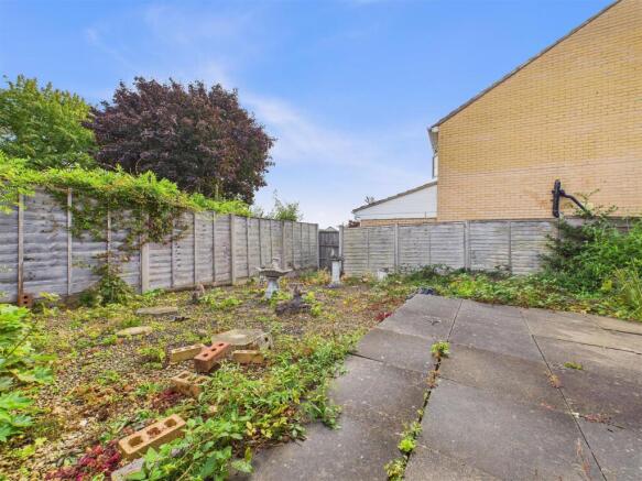 Lansdowne Way, Rugeley photo 4