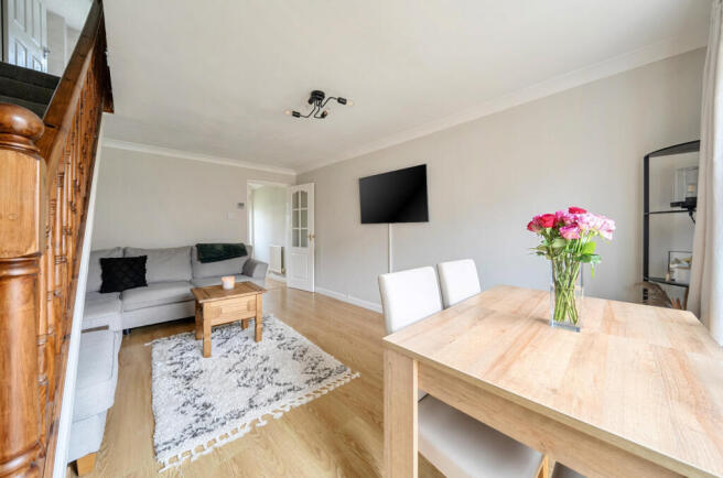 14398381869d77cf185f80