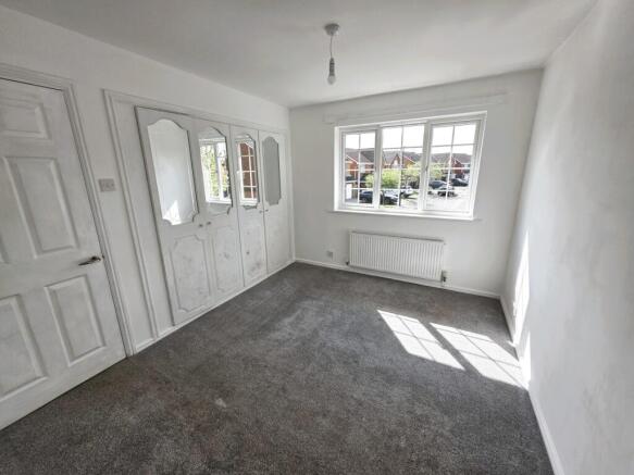 4 bed Detached for sale Image 11