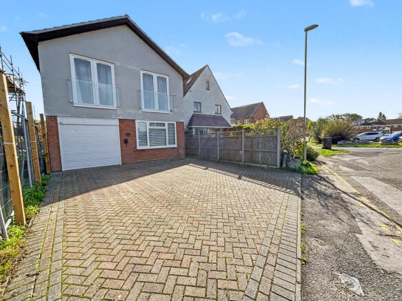 4-bed detached on Christchurch Town Centre, £750,000