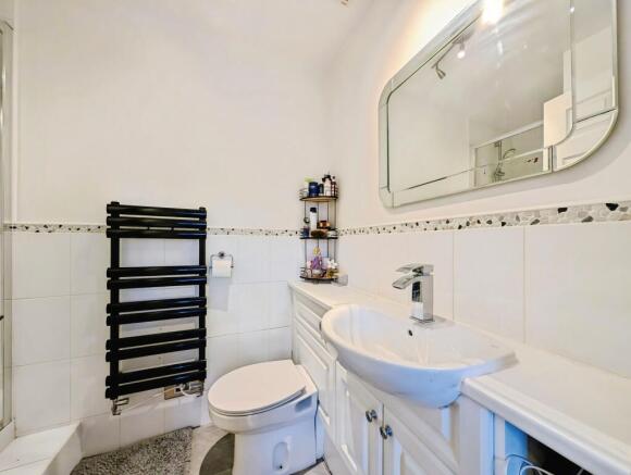 En - Suite