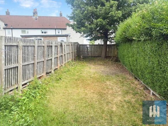 3 bed Terraced to rent Image 6