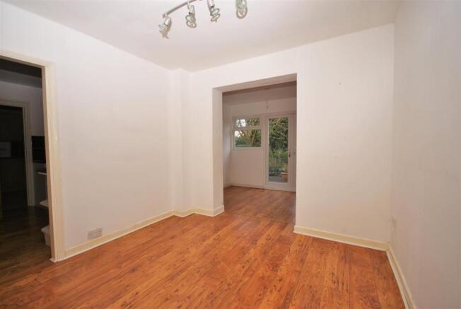 Dining Room.JPG