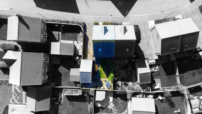 2 Herbert Drive (2).jpg