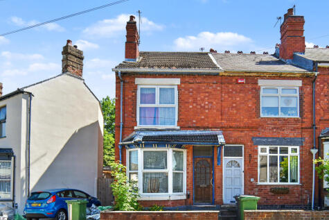 31, Court Road, Wolverhampton WV6 0JN