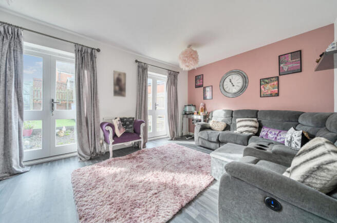 1409748-2-698f104...