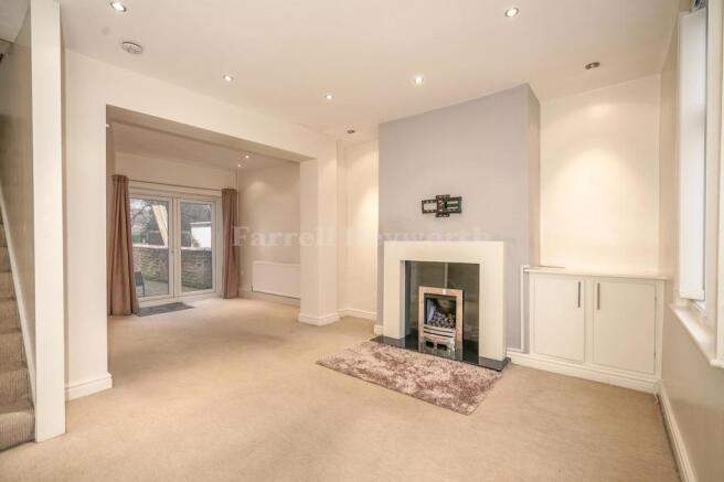 Lounge Further View