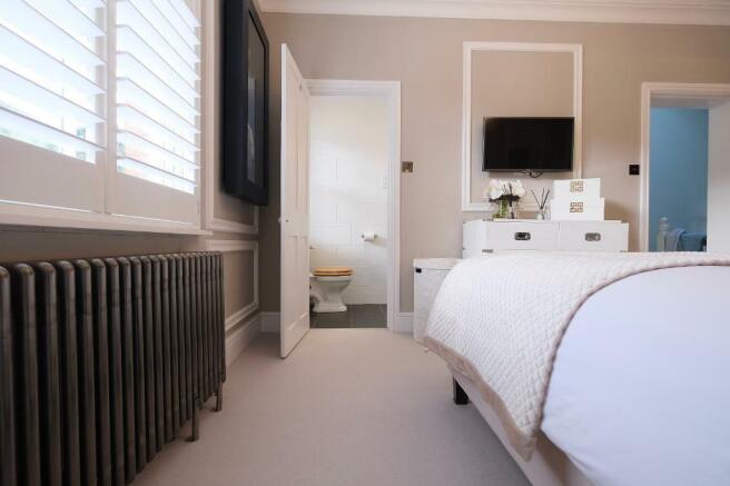 En-suite shower room