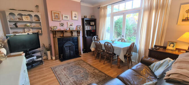 REAR RECEPTION