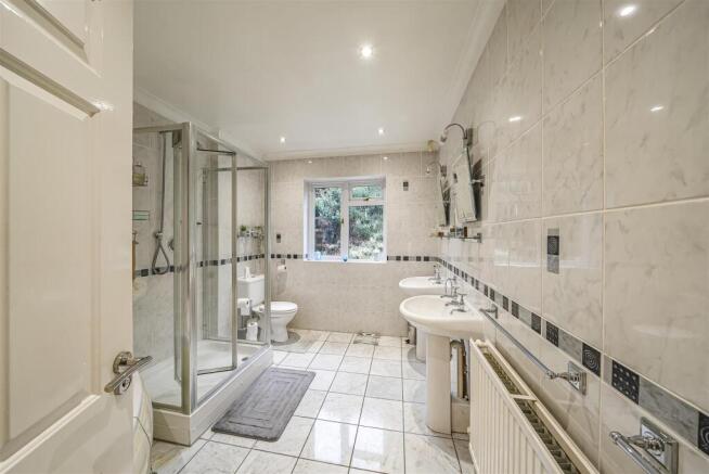 Ground Floor Bathroom