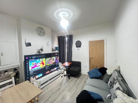 2eb6d539-4537-42b...