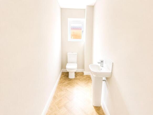 2 bed Bungalow for sale Image 11