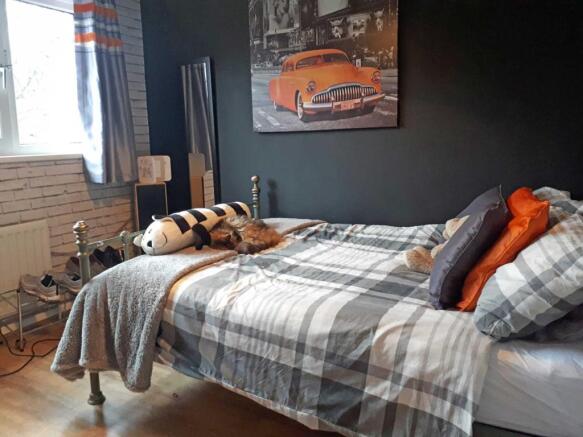Photo 6