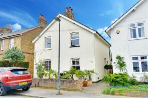 14, Trinity Grove, Hertford SG14 3HB