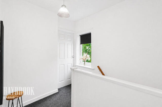 3 bed Semi-Detached for sale Image 10