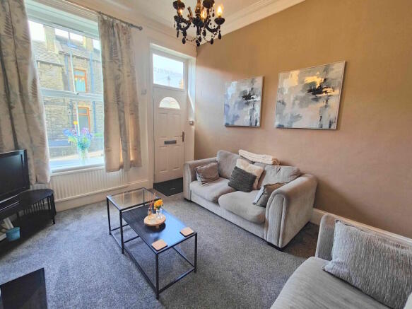 4 bed Terraced for sale Image 6