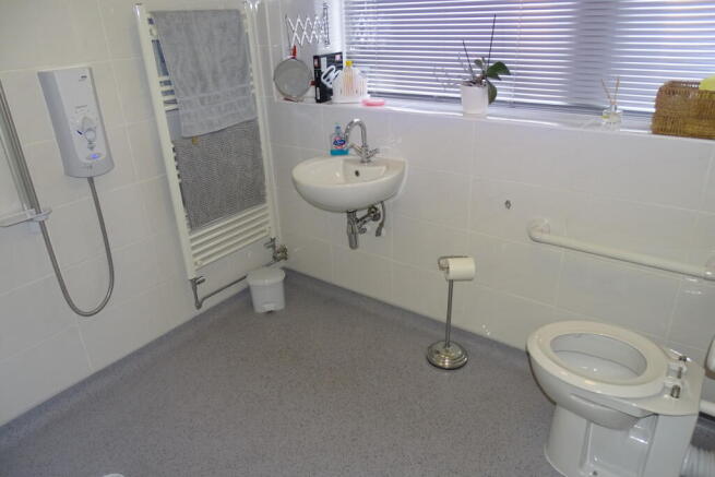 Photo 9