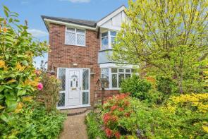1, Spring Grove Crescent, Kidderminster DY11 7JB