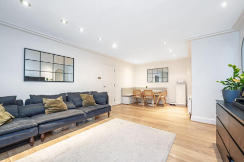 Kidderpore Ave, Hampstead, London, NW3