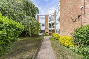 17, Gwynns Walk, Hertford SG13 8AD