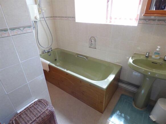 Photo 12