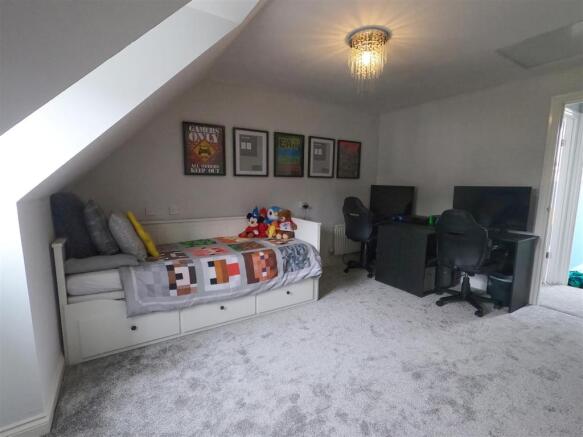Bedroom 3.jpeg