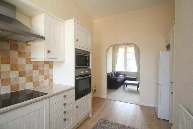 1 bed Flat to rent Image 4