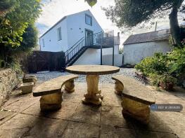 Hen Ystorfa, Holyhead Road, Gwalchmai, Holyhead LL65 4PS
