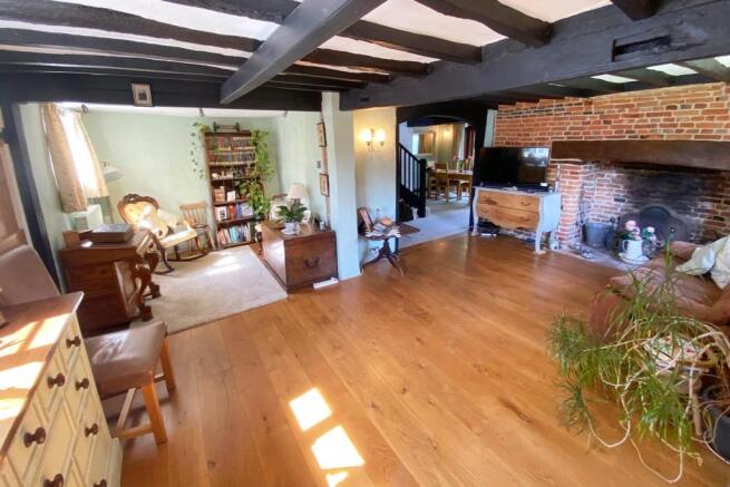 Lynwood Cottage Downstairs.jpg