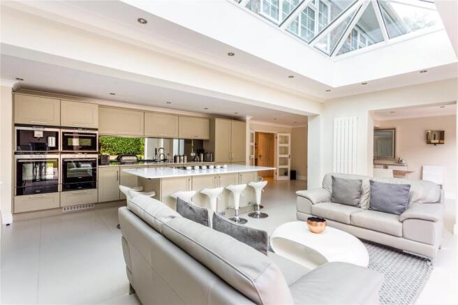 Kitchen/Family