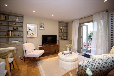 Hatherley Grove, London