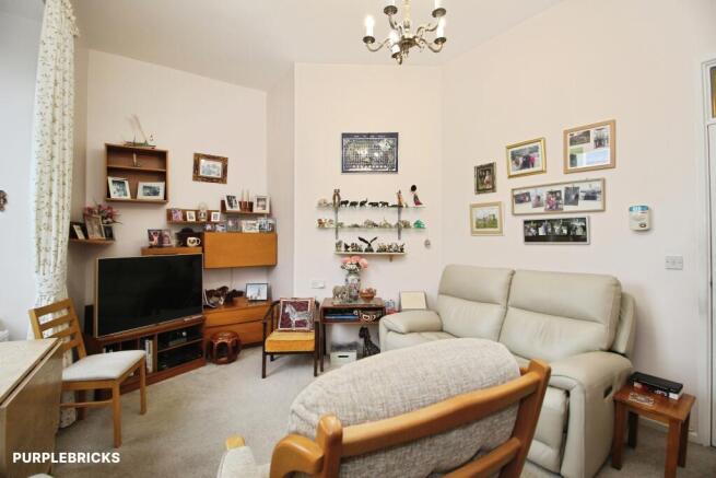 2 bed Apartment for sale Image 5
